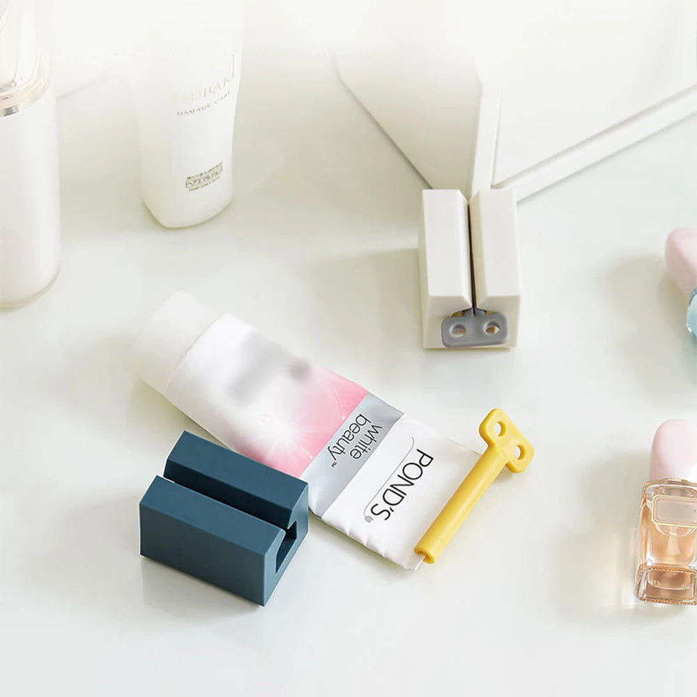 Lazy Toothpaste Squeezer Face Wash Roller Presses the Magic Squeezer Toothpaste Clip Clean Bathroom Home